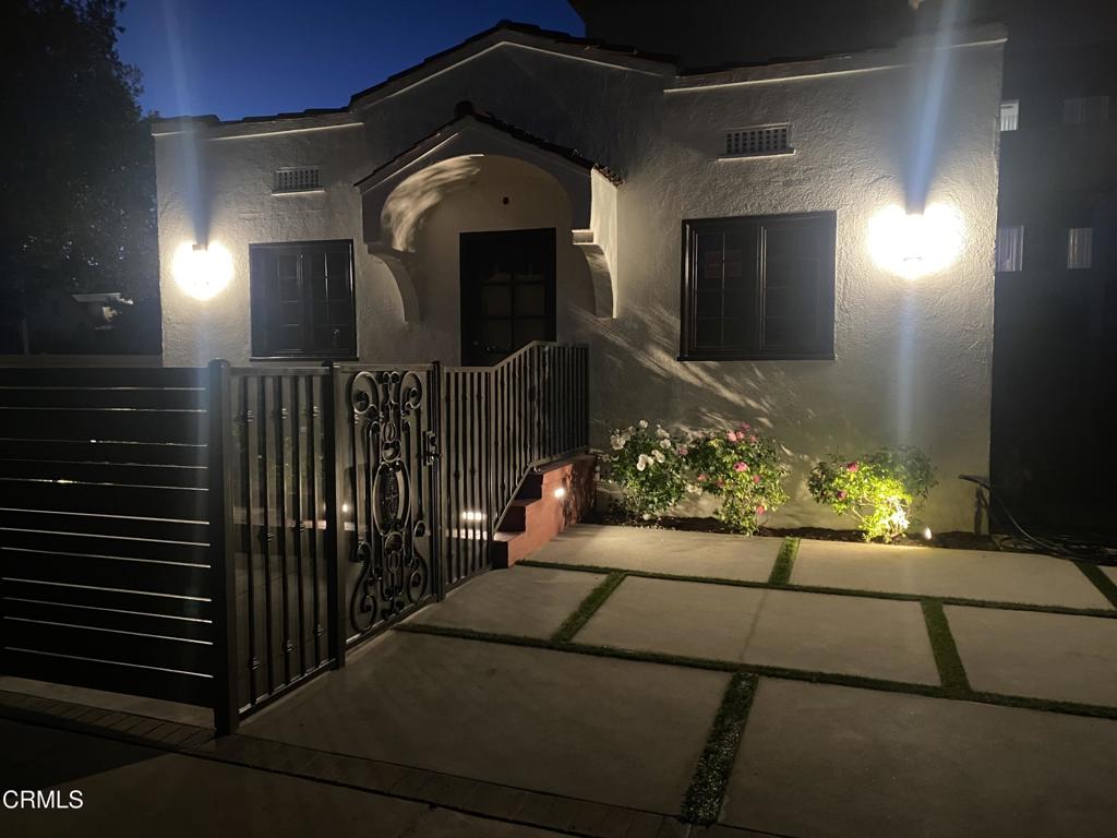 520 S Los Robles Avenue 1