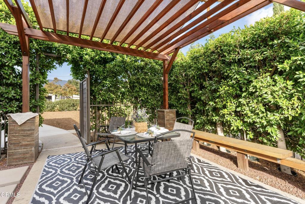 256 Macdonald Street