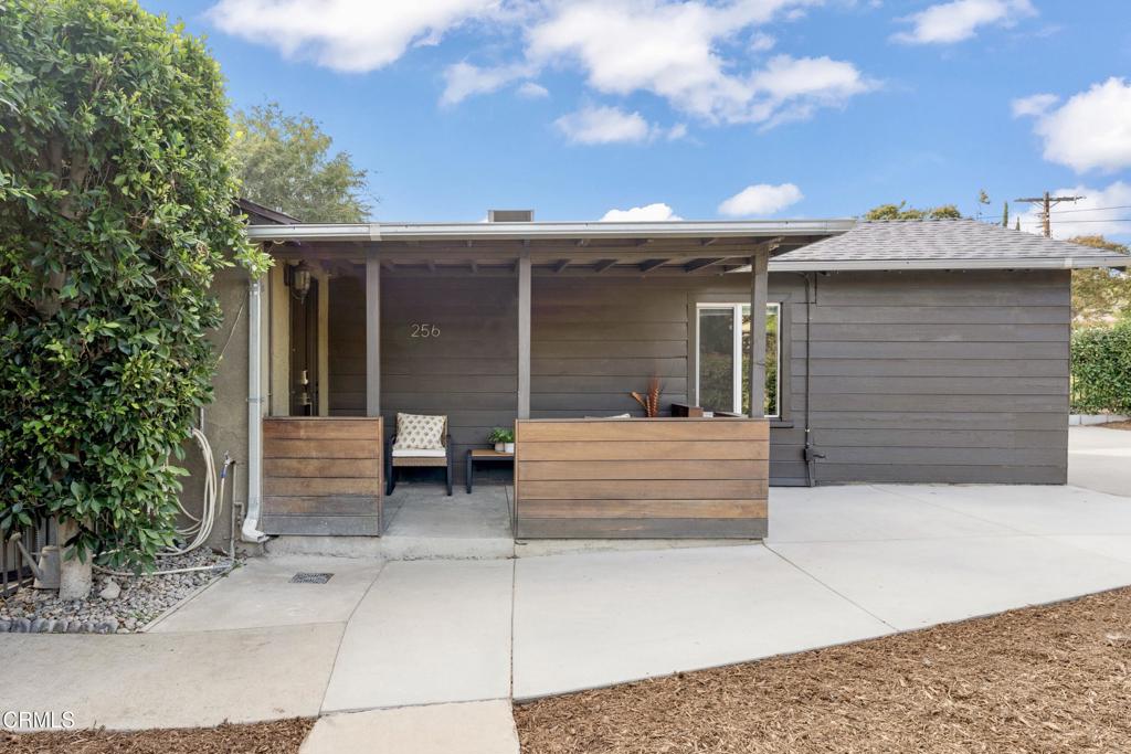 256 Macdonald Street