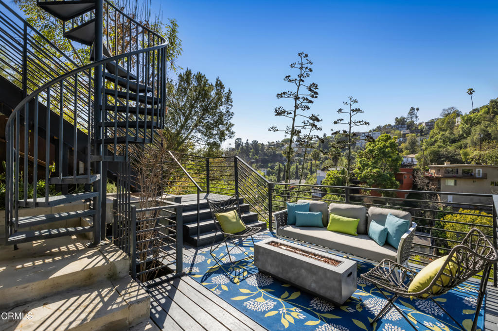475 Rustic Drive