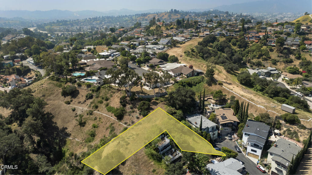 2482 Yosemite Drive