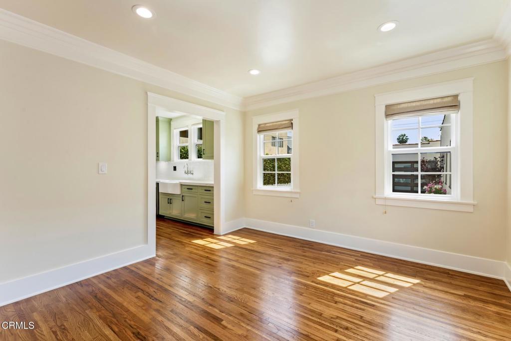 520 S Los Robles Avenue 4