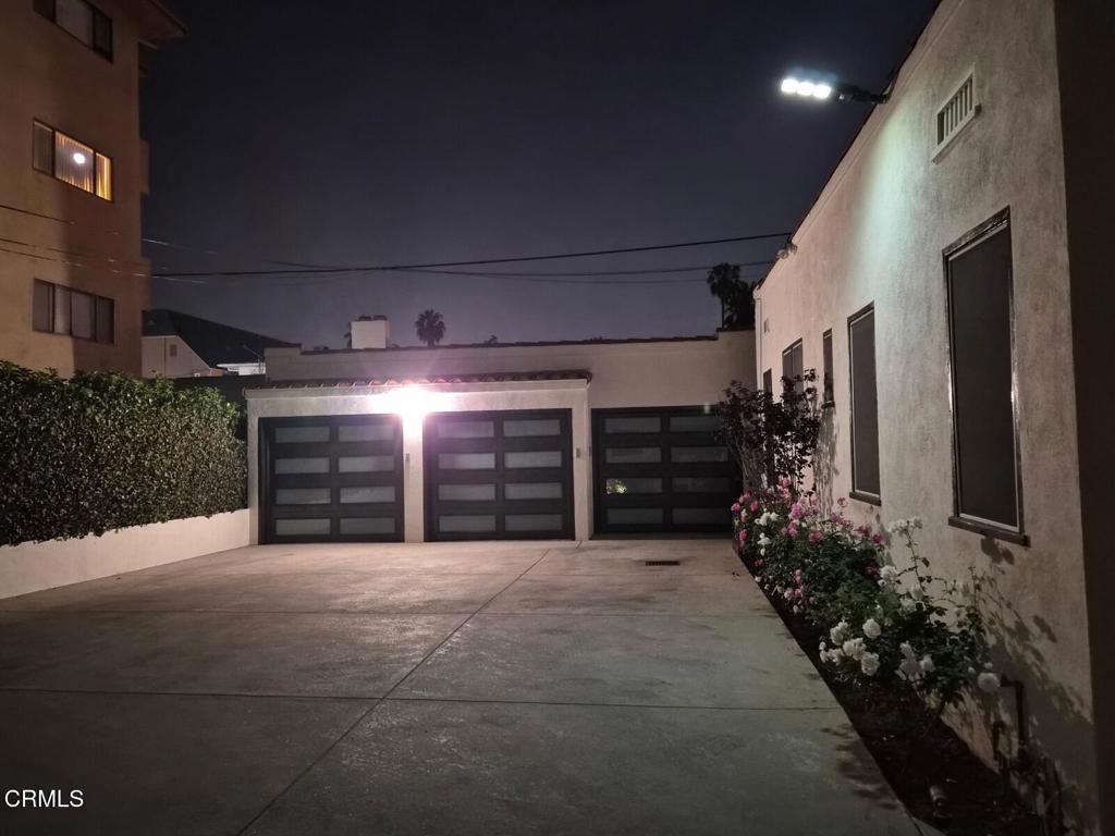 520 S Los Robles Avenue 4