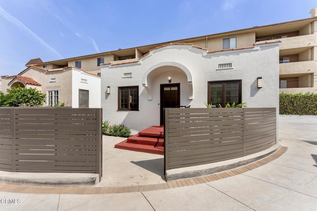 520 S Los Robles Avenue 4