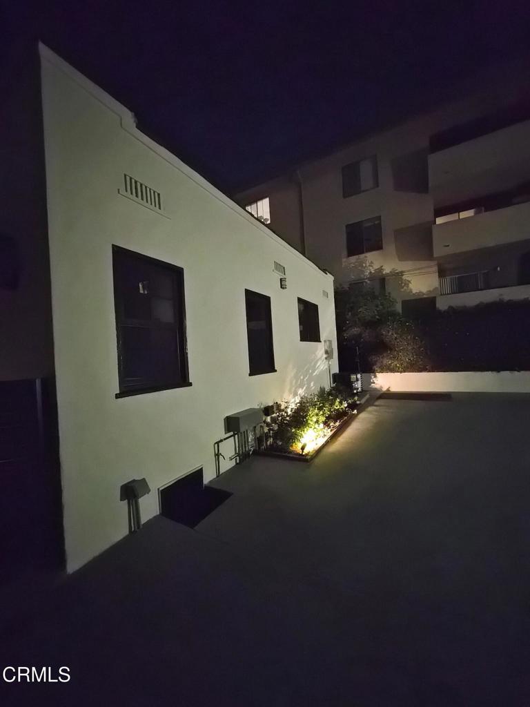 520 S Los Robles Avenue 4