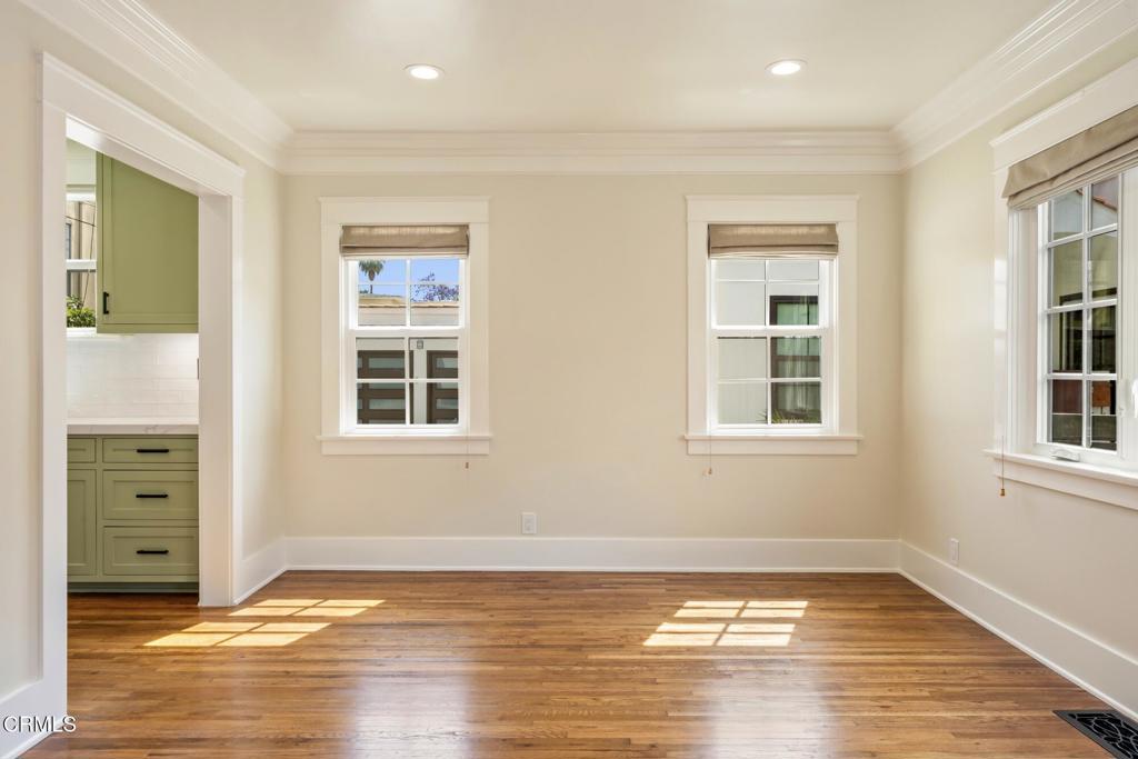 520 S Los Robles Avenue 4
