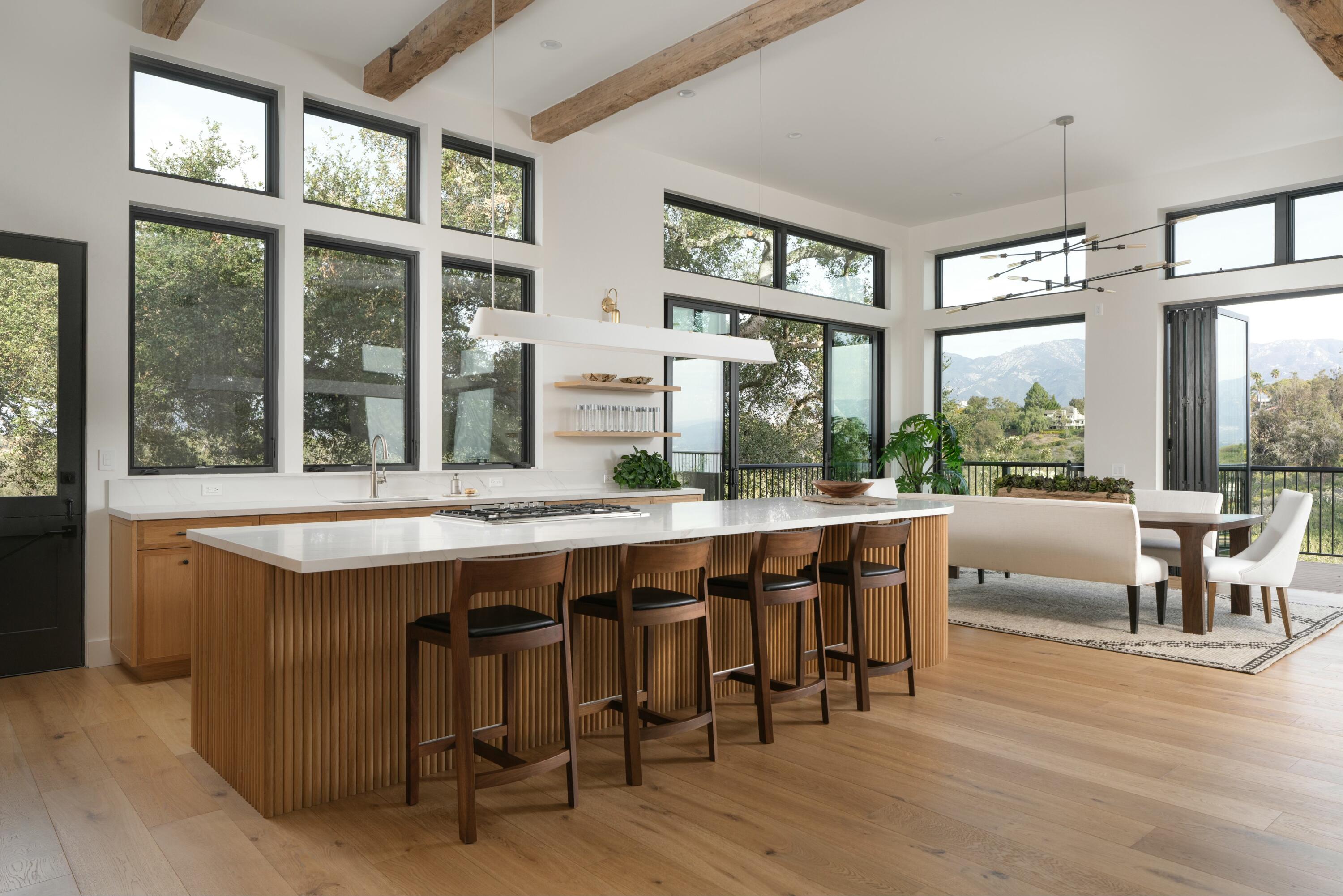 1103 Harbor Hills Drive