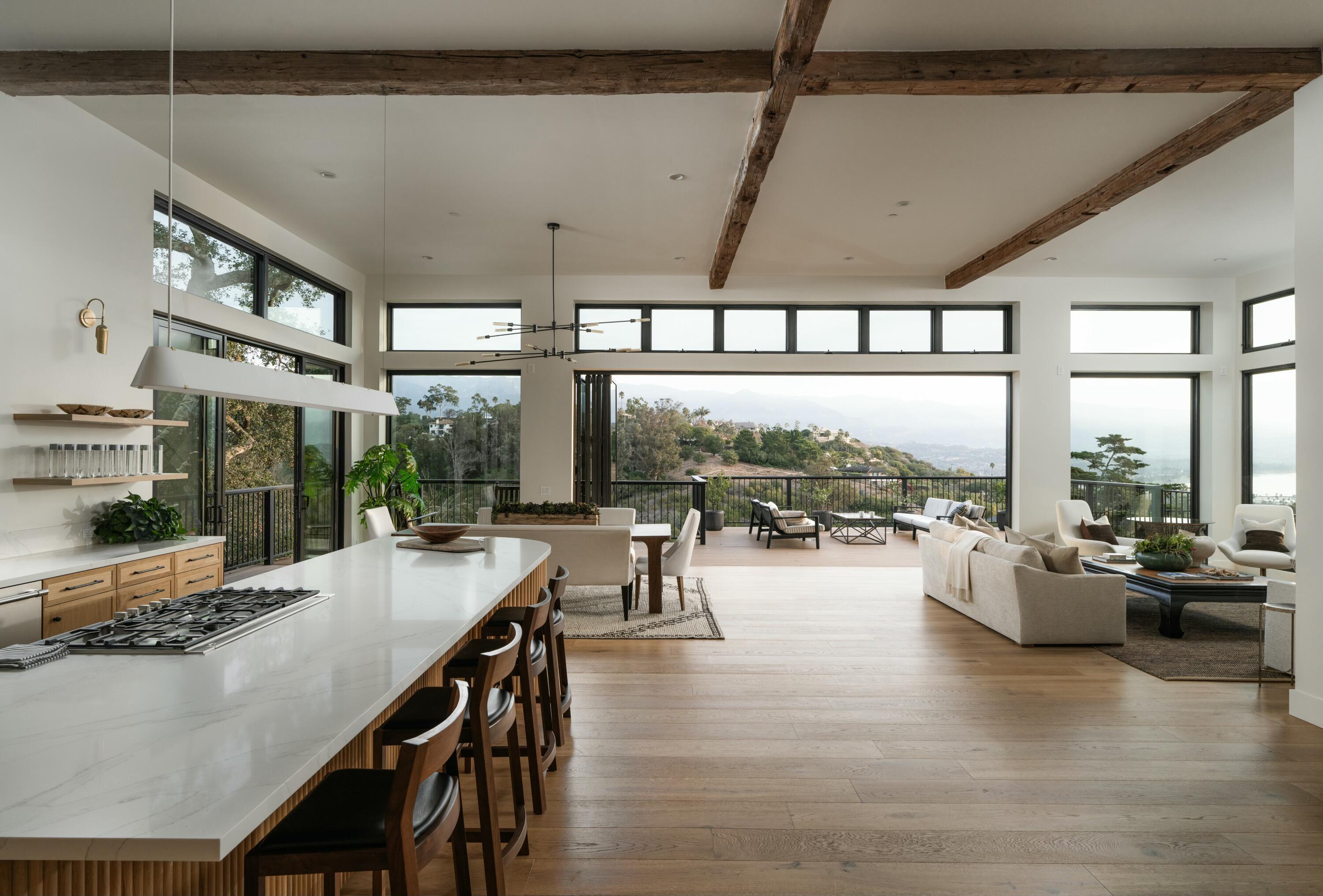 1103 Harbor Hills Drive