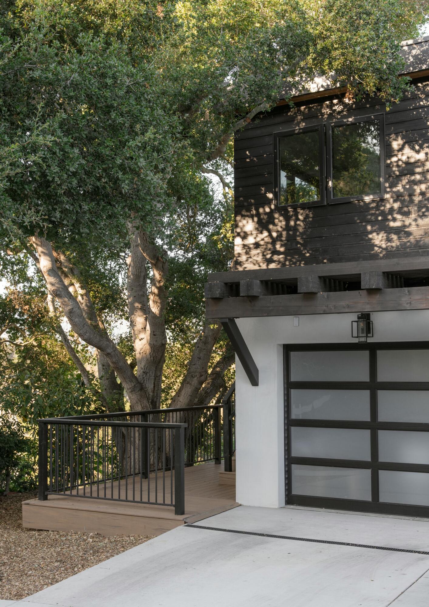 1103 Harbor Hills Drive