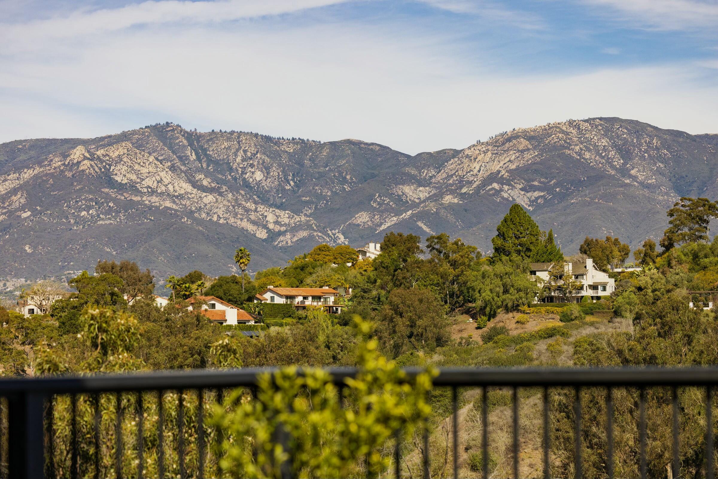 1103 Harbor Hills Drive