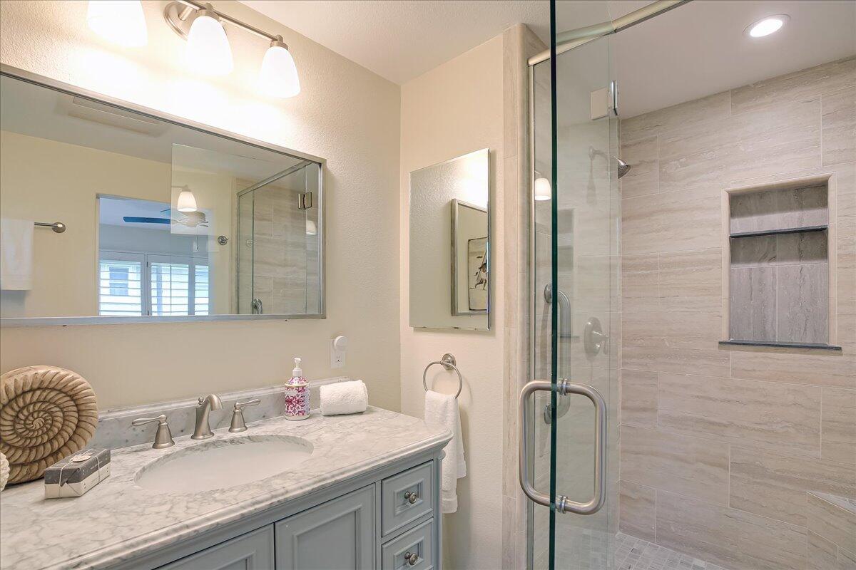 265 Moreton Bay Lane, 3