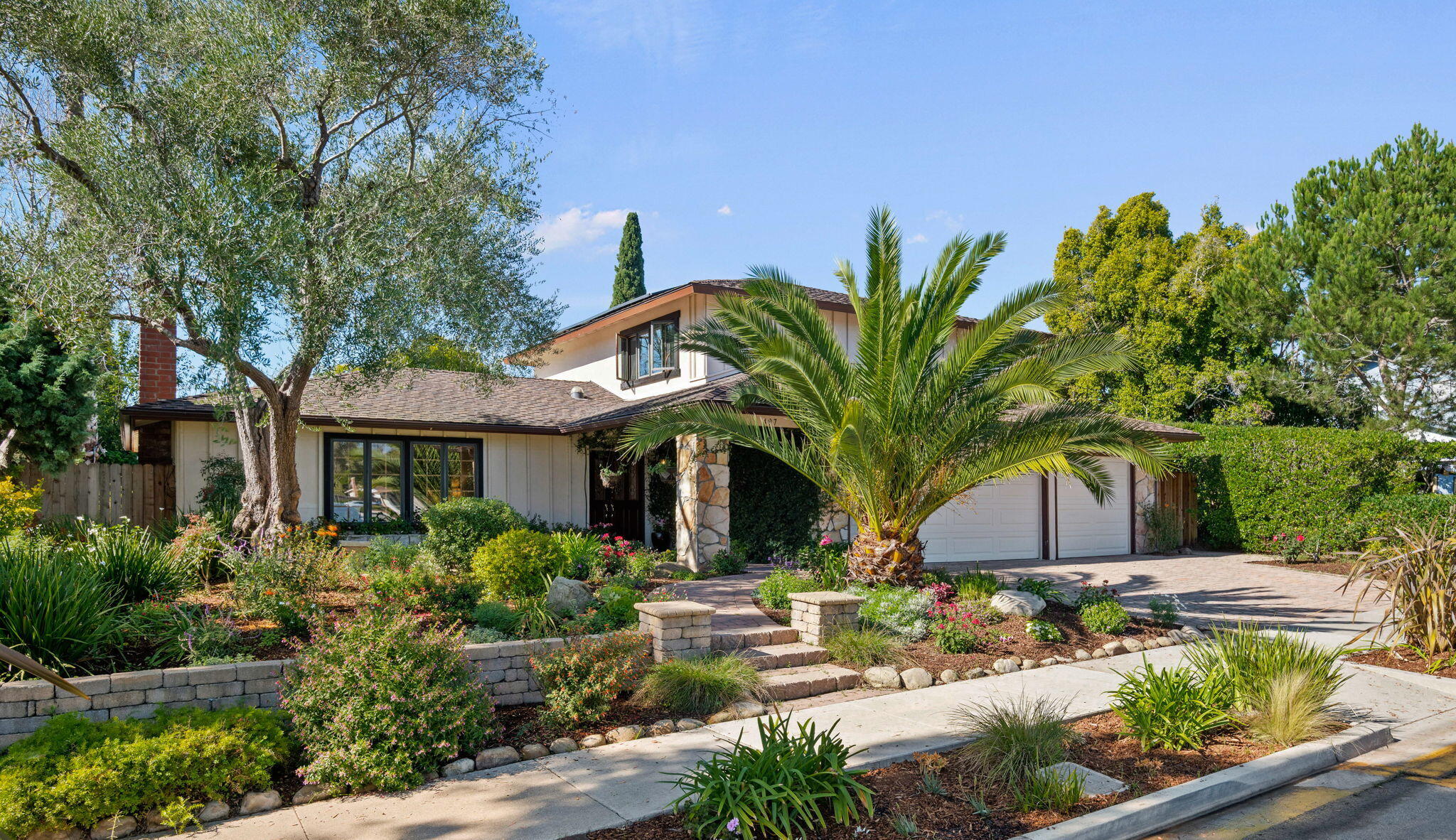 497 Camino Laguna Vista