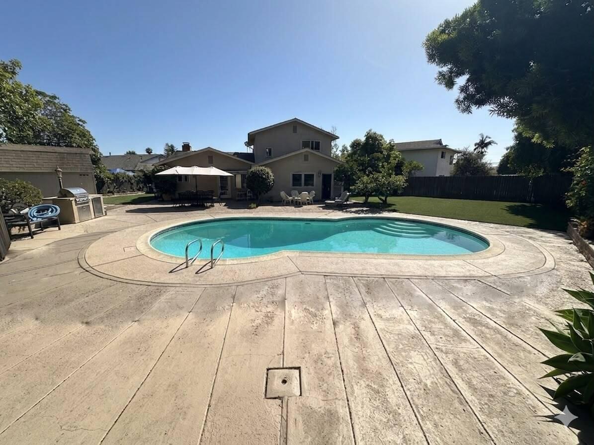 104 San Federico Avenue