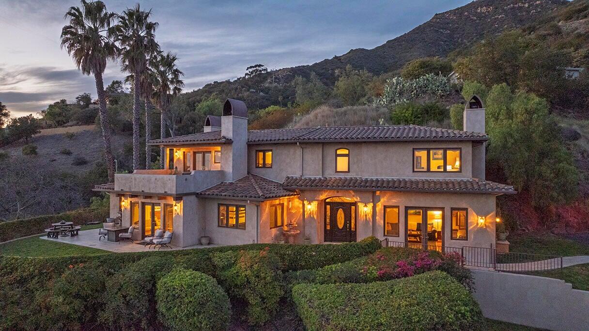 202 E Mountain Drive
