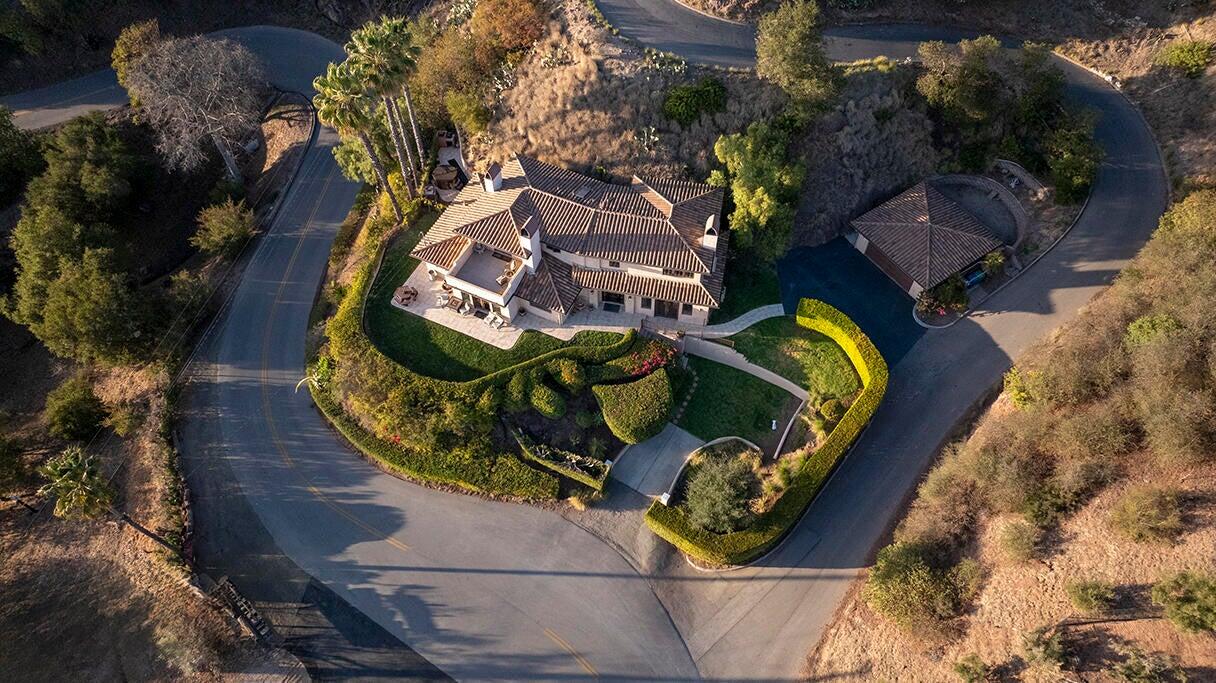 202 E Mountain Drive
