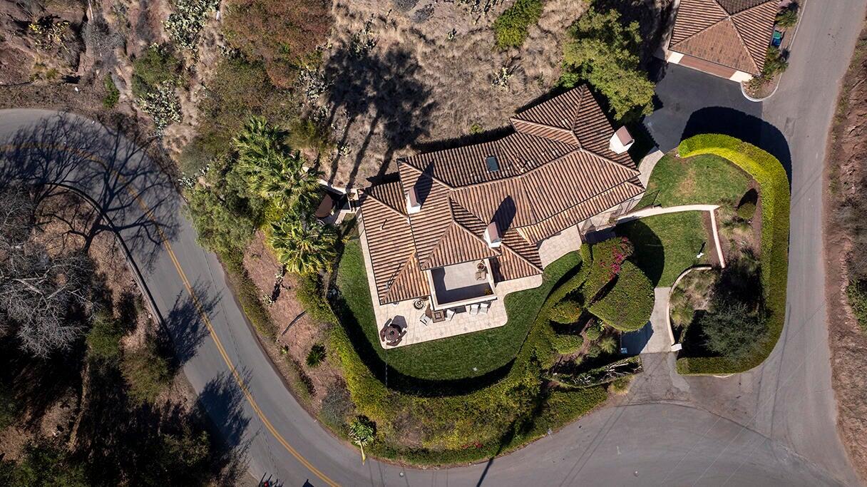 202 E Mountain Drive