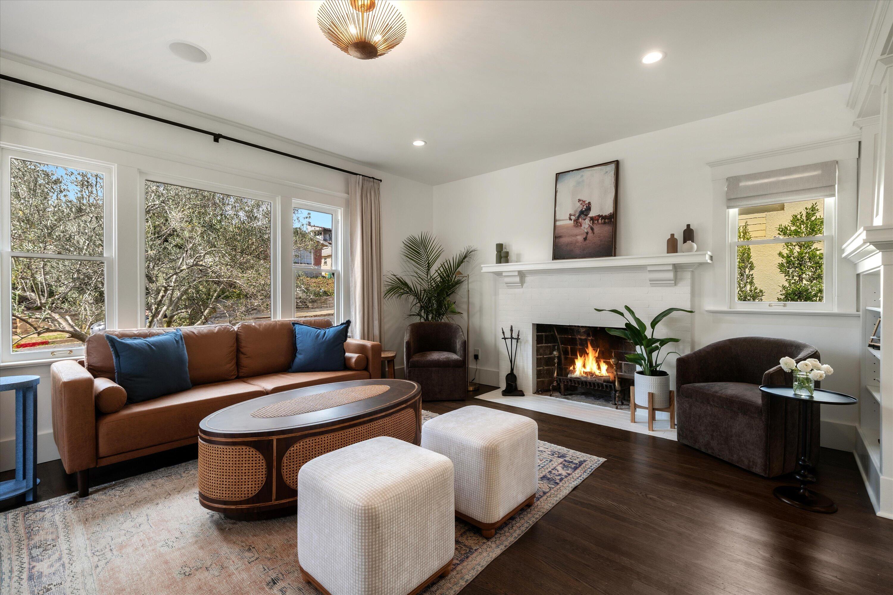 502 E Sola Street