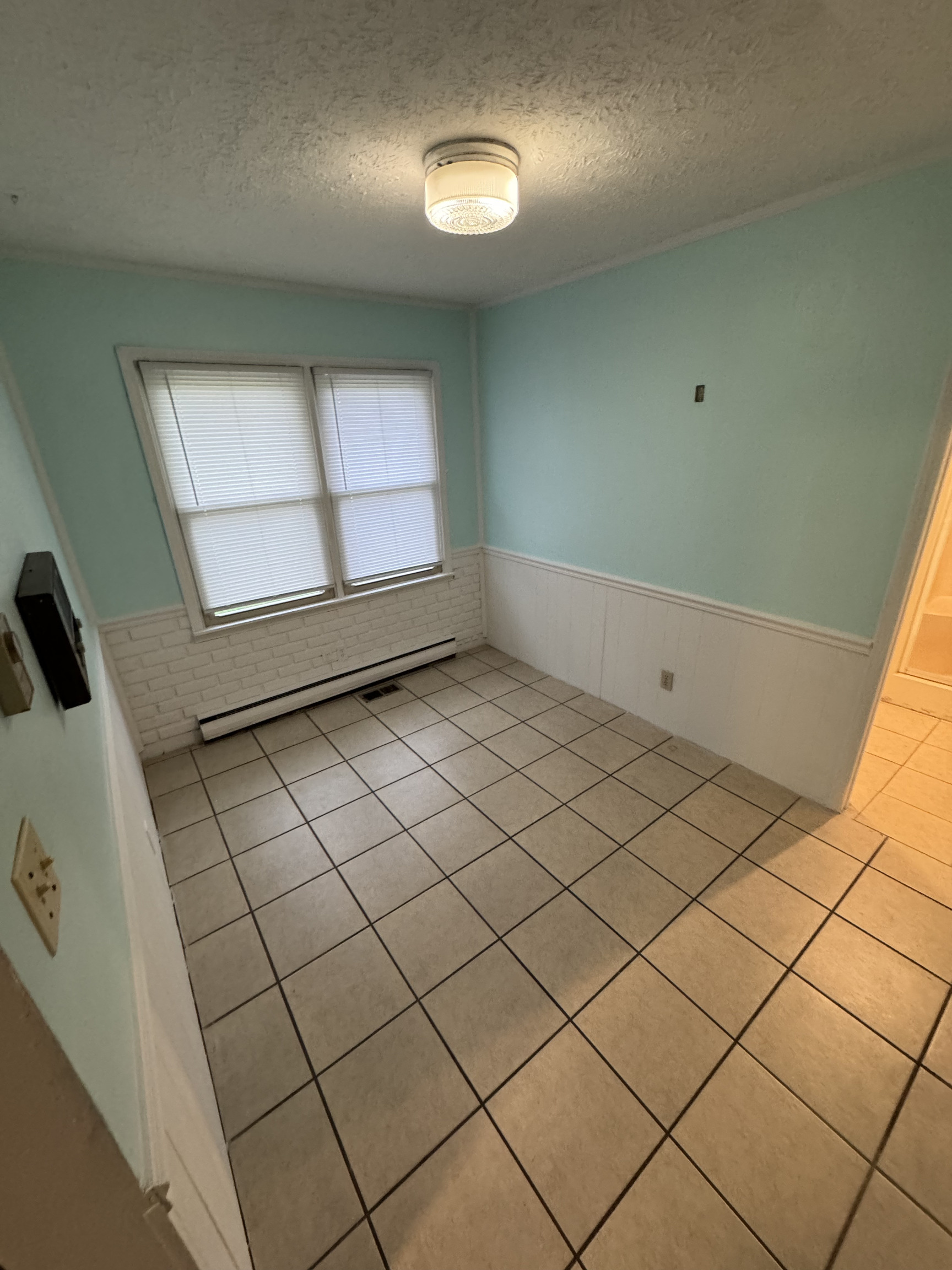 2694 W State Road 144