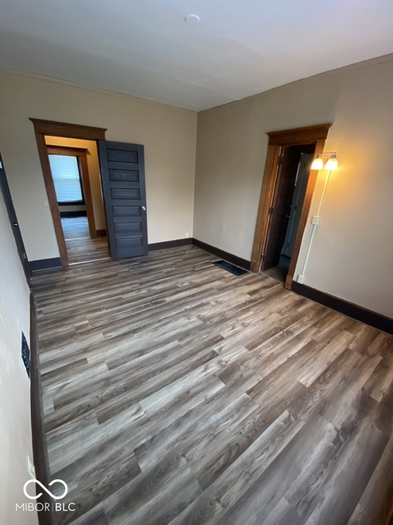 400 W Mulberry Street