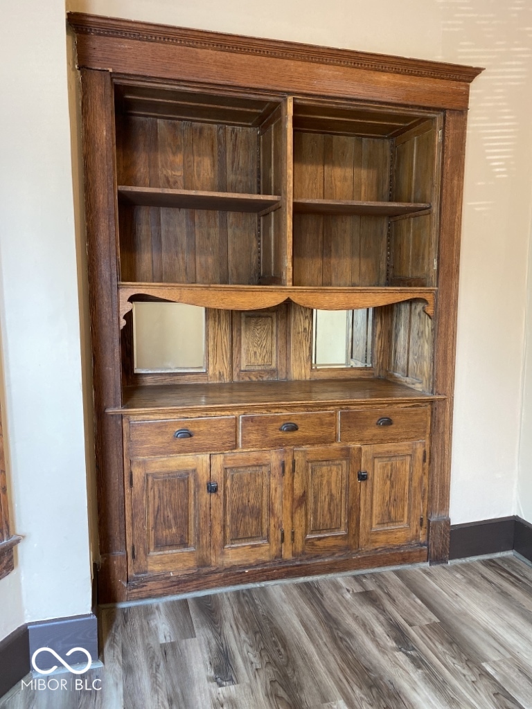 400 W Mulberry Street