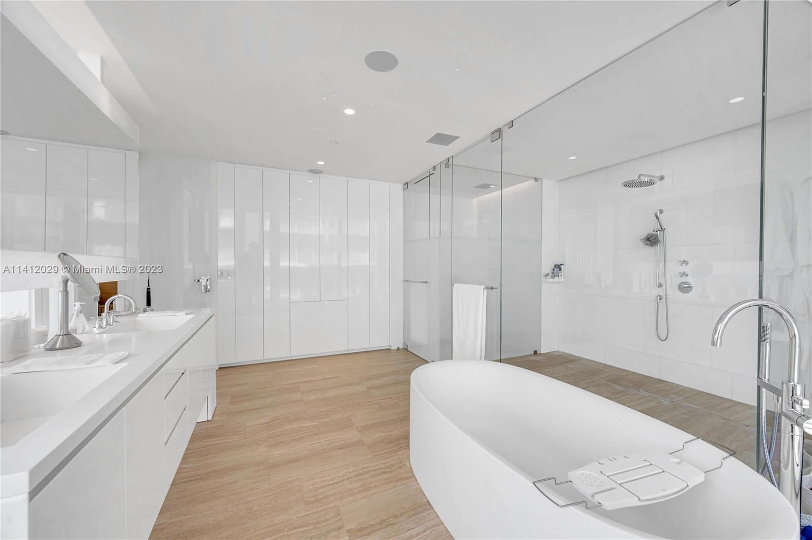 9111 Collins Ave # 321 Unit: N-321