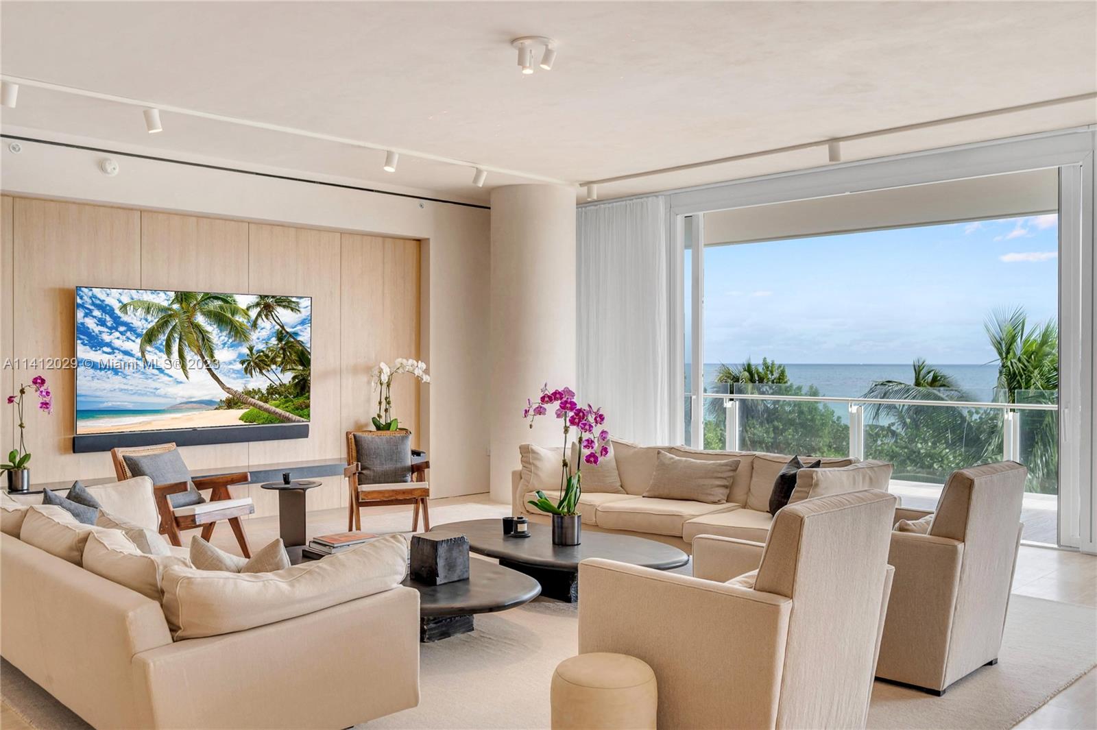 9111 Collins Ave # 321 Unit: N-321