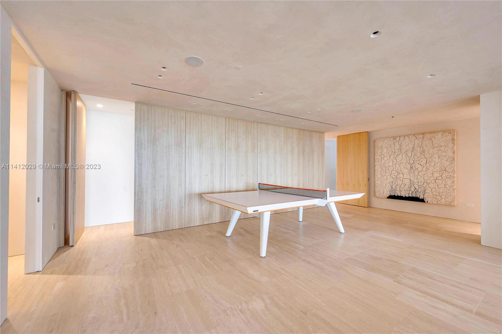 9111 Collins Ave # 321 Unit: N-321