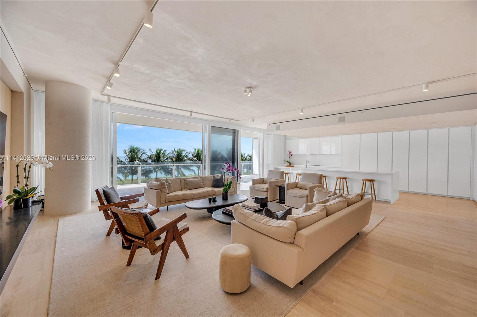 9111 Collins Ave # 321 Unit: N-321