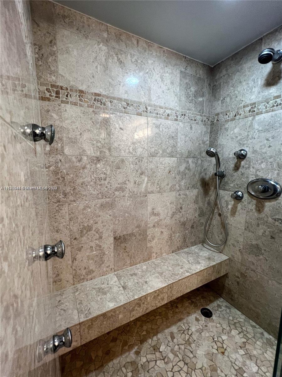 1250 West Ave # 6D