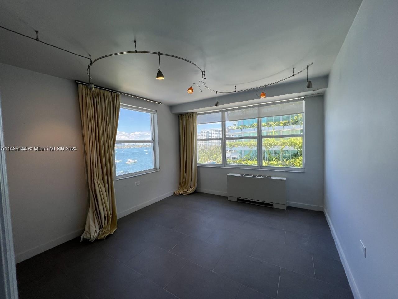 1250 West Ave # 6D