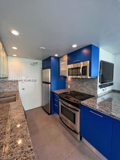 1250 West Ave # 6D