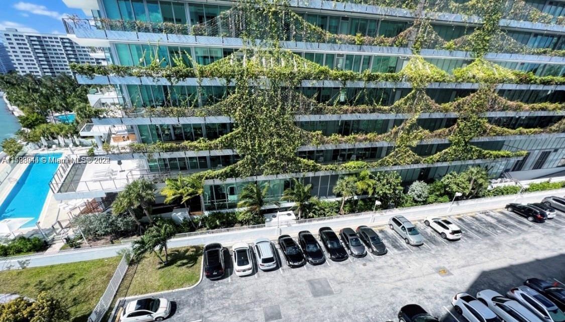 1250 West Ave # 6D