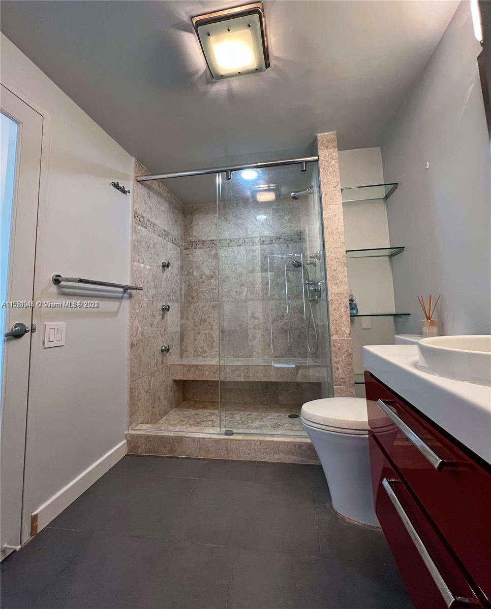 1250 West Ave # 6D