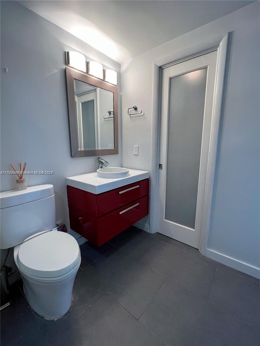 1250 West Ave # 6D