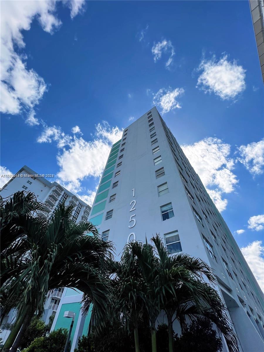1250 West Ave # 6D