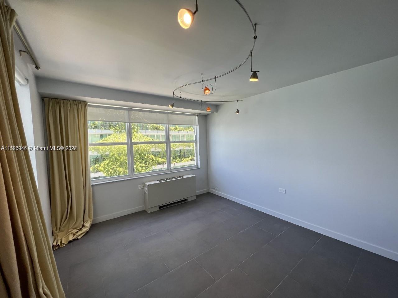 1250 West Ave # 6D