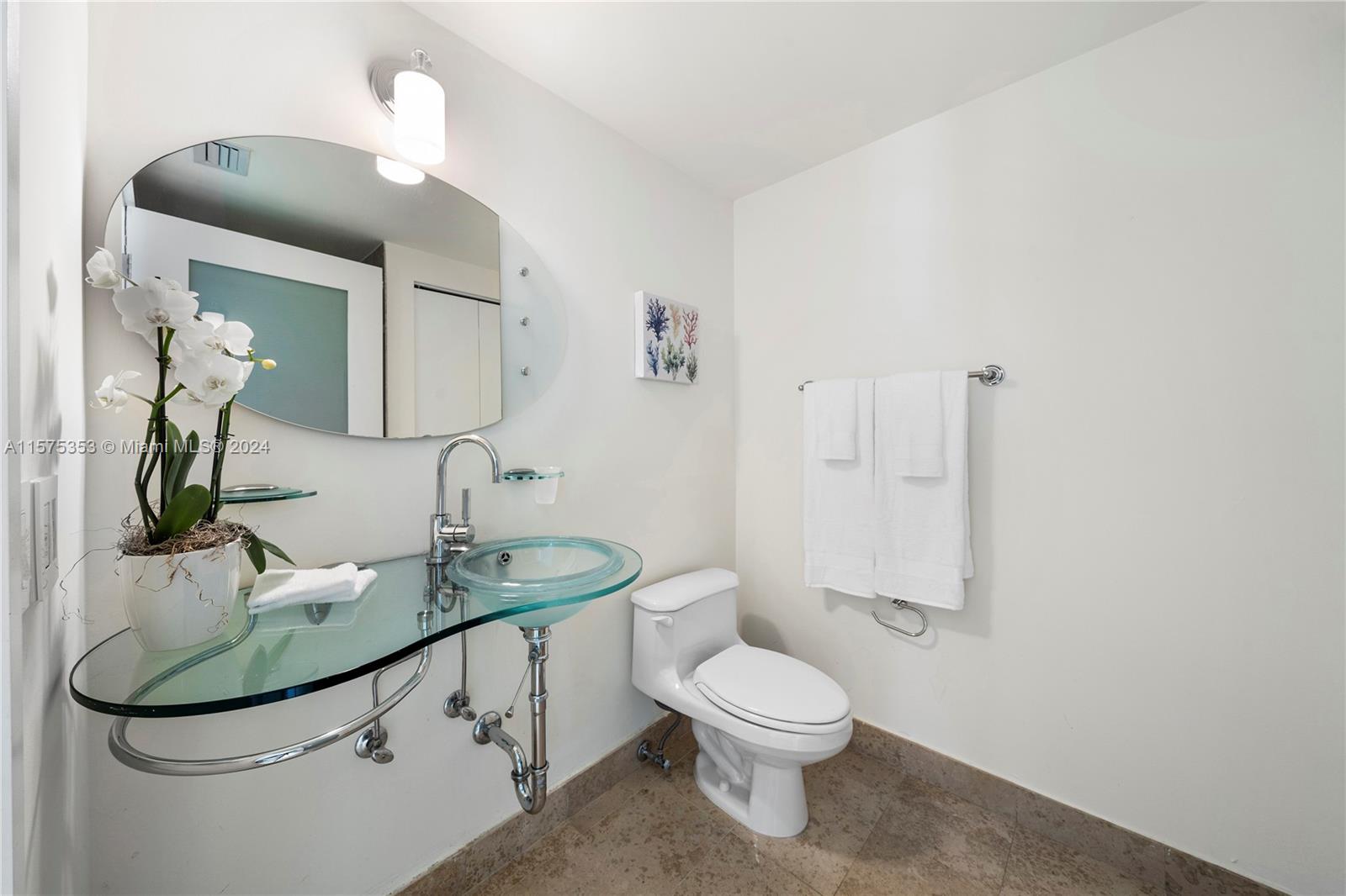 4779 Collins Ave # 2601