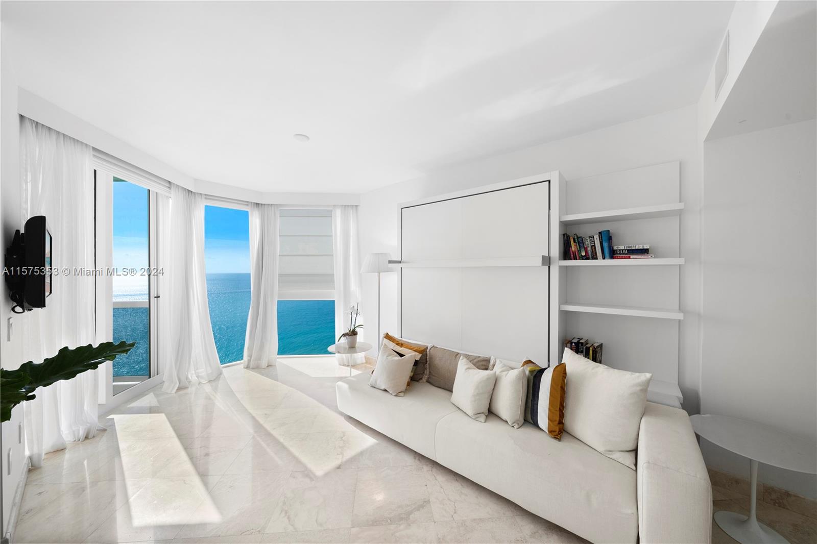 4779 Collins Ave # 2601