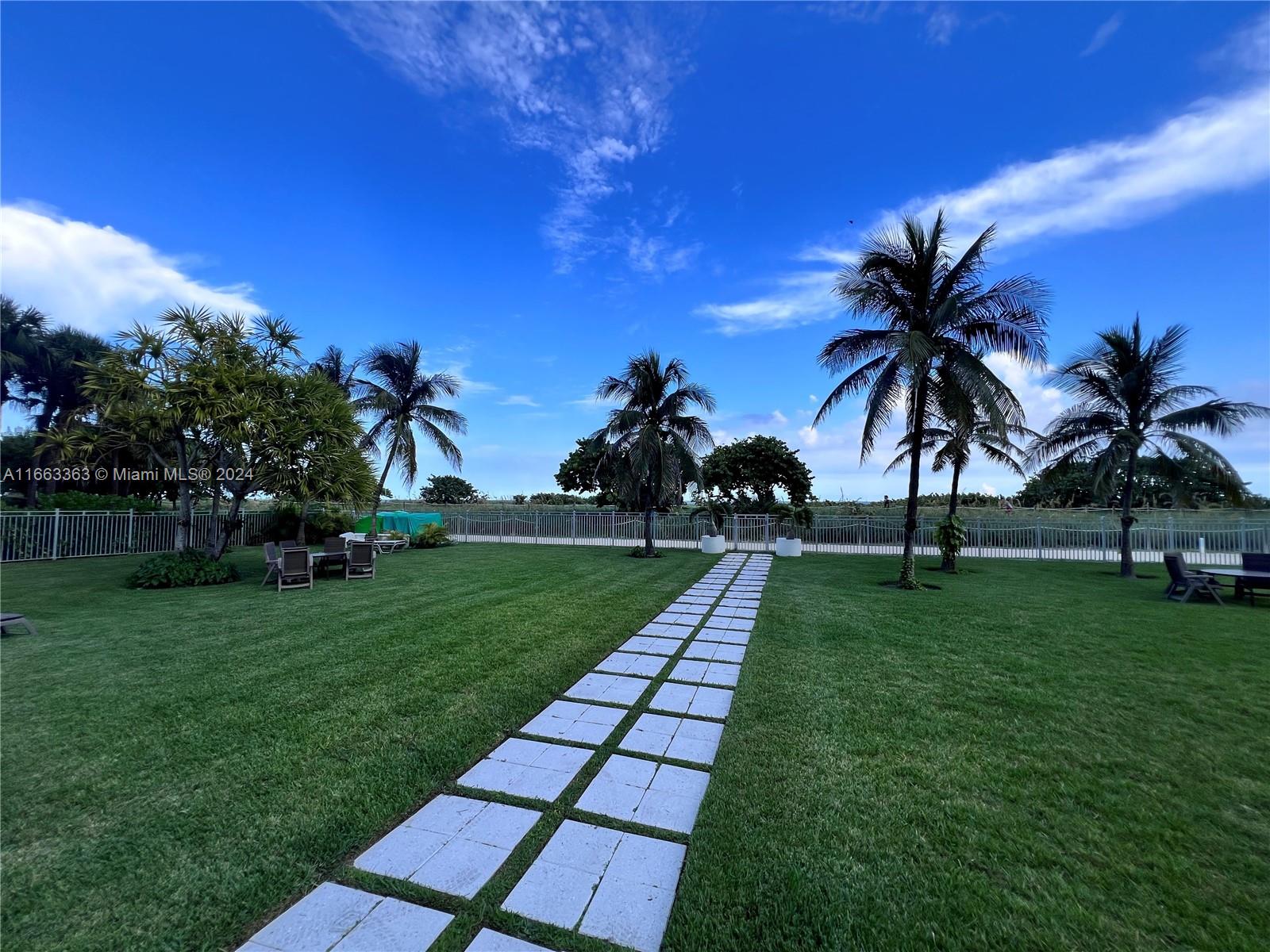 9511 Collins Ave # 408