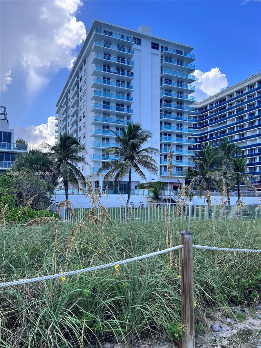 9511 Collins Ave # 408