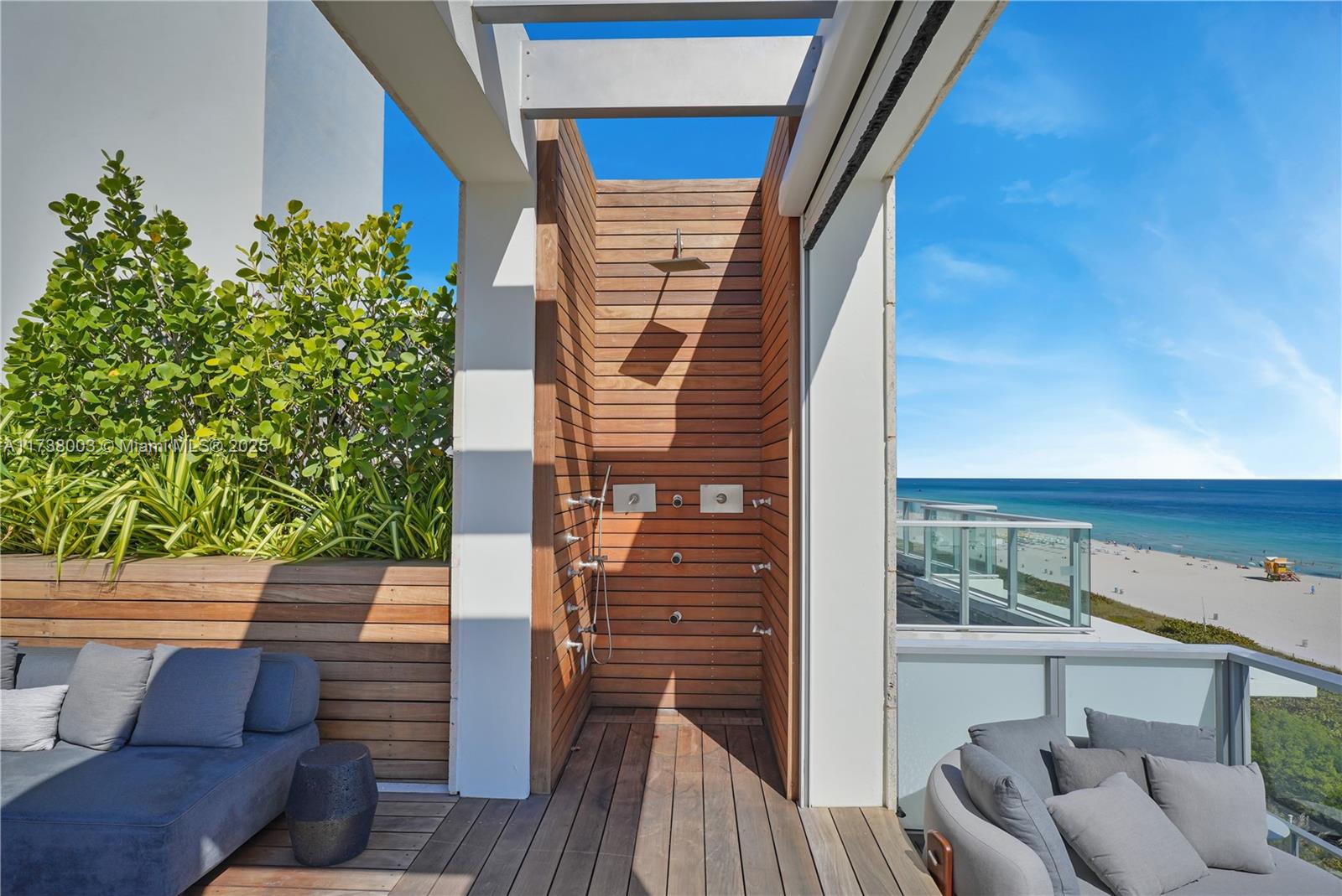 125 Ocean Dr Unit: PENTHOUSE