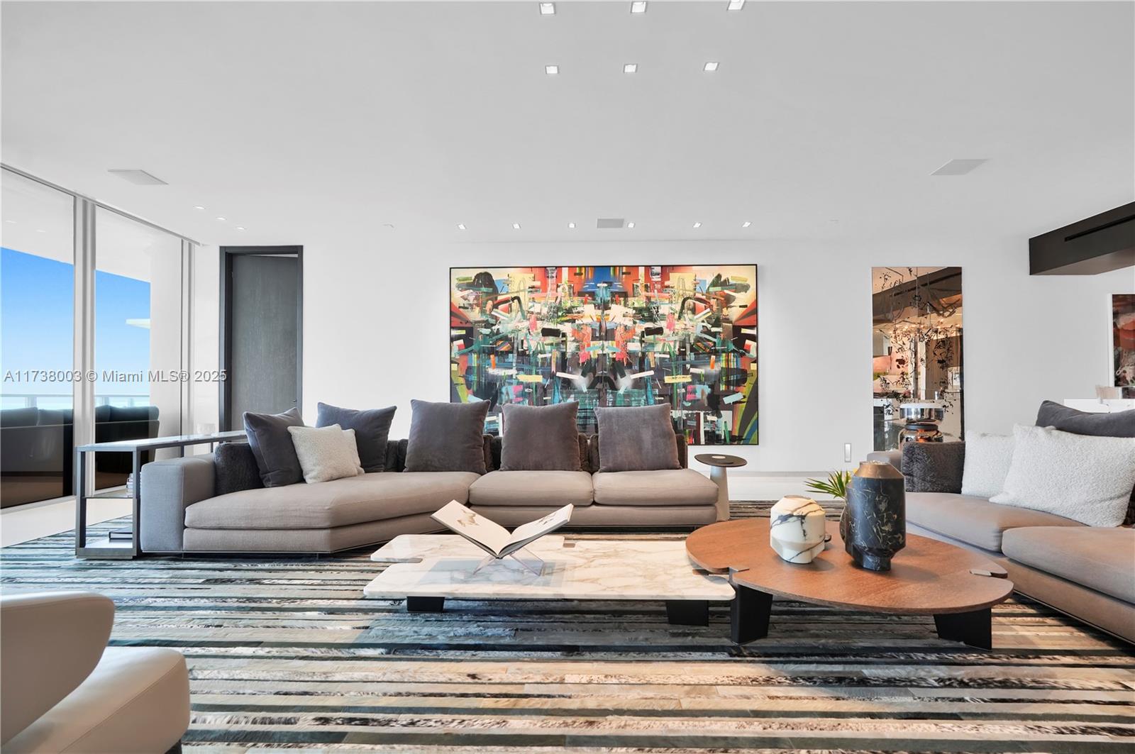 125 Ocean Dr Unit: PENTHOUSE