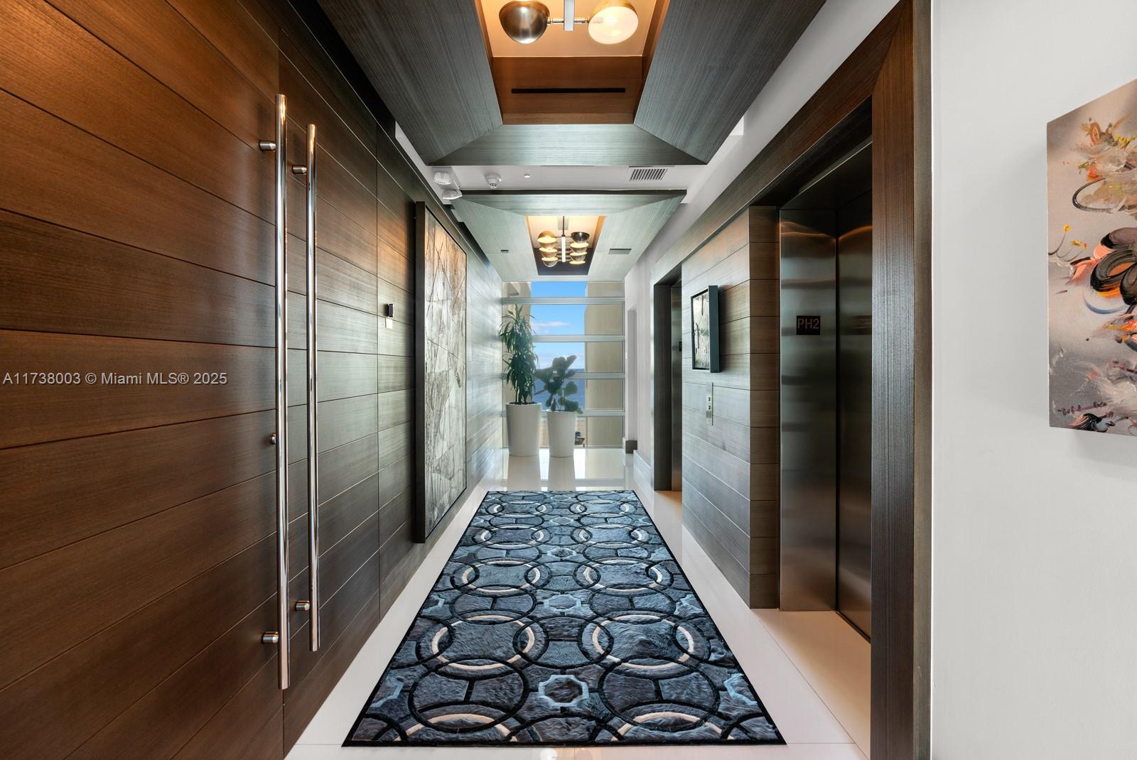 125 Ocean Dr Unit: PENTHOUSE