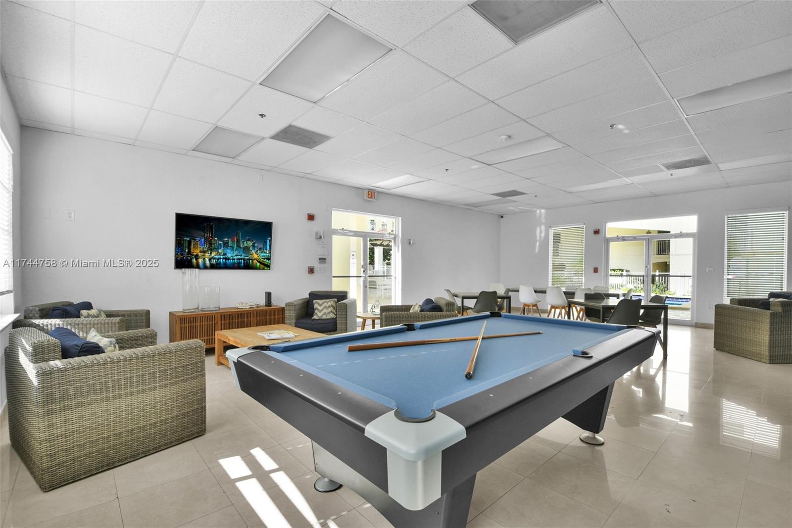145 Jefferson Ave # 432