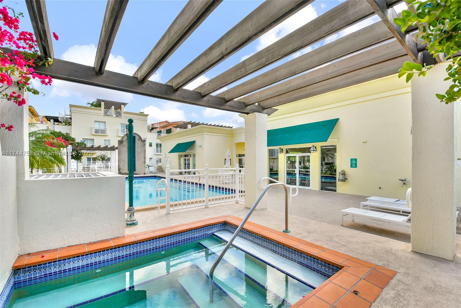 145 Jefferson Ave # 432