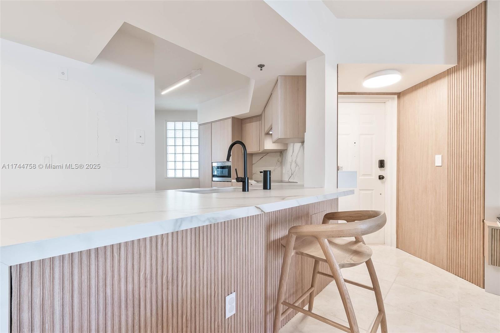 145 Jefferson Ave # 432