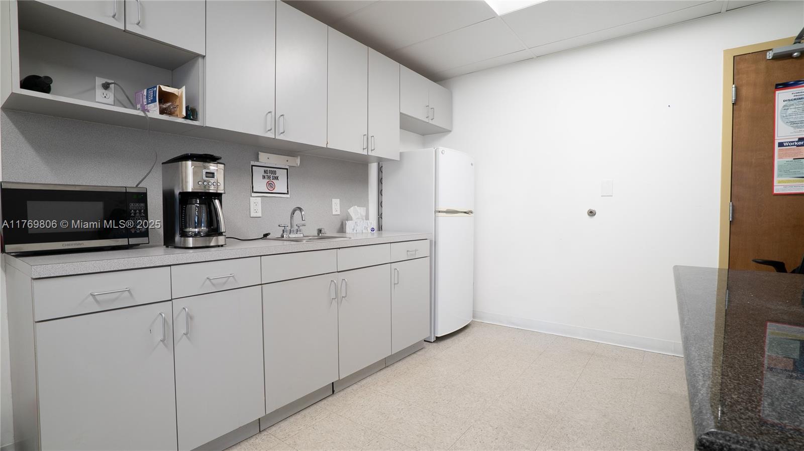 4300 Biscayne Blvd # 201