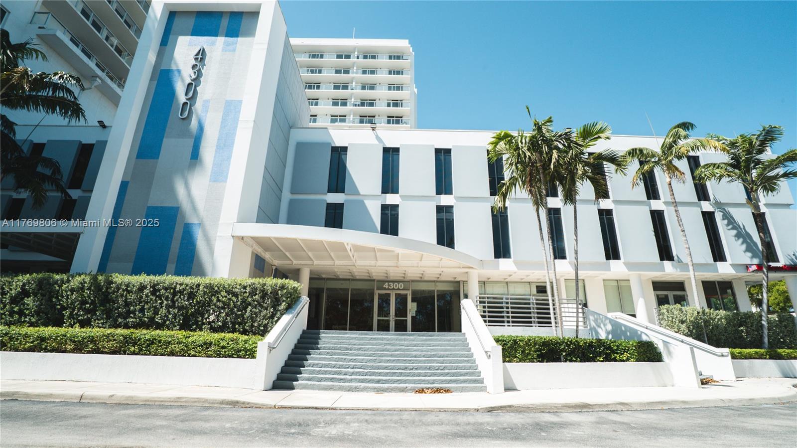 4300 Biscayne Blvd # 201