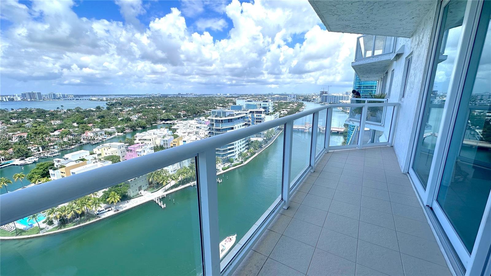 5900 Collins Ave # 2203