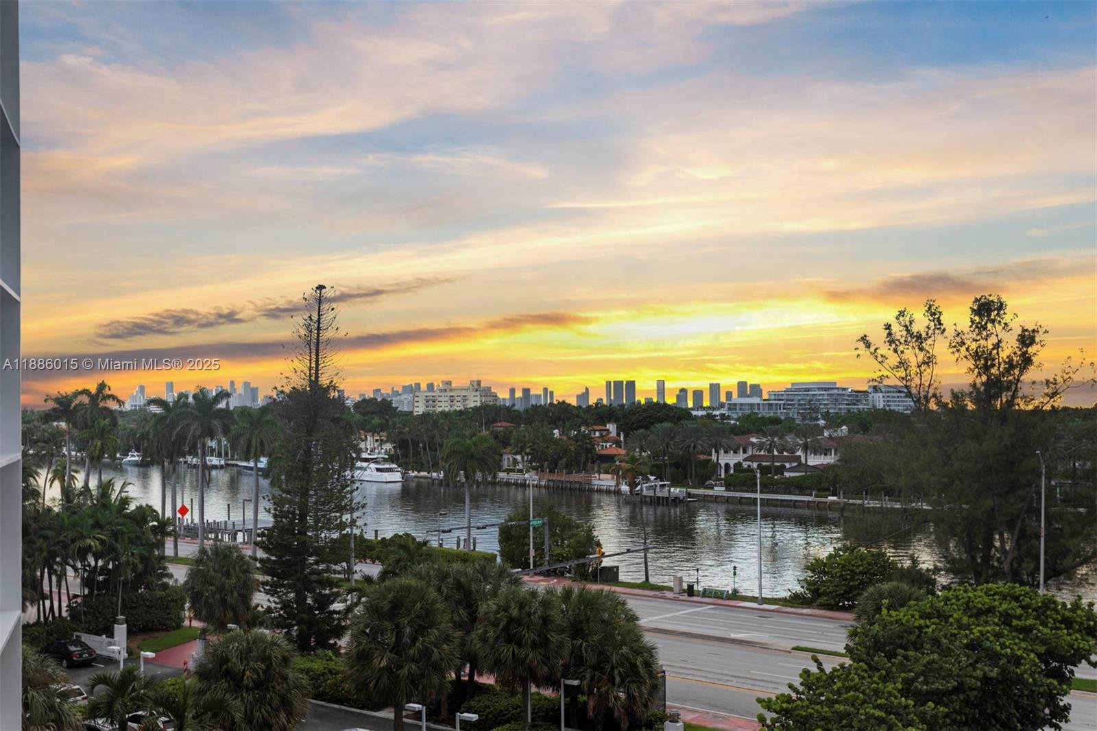 5001 Collins Ave # 5E